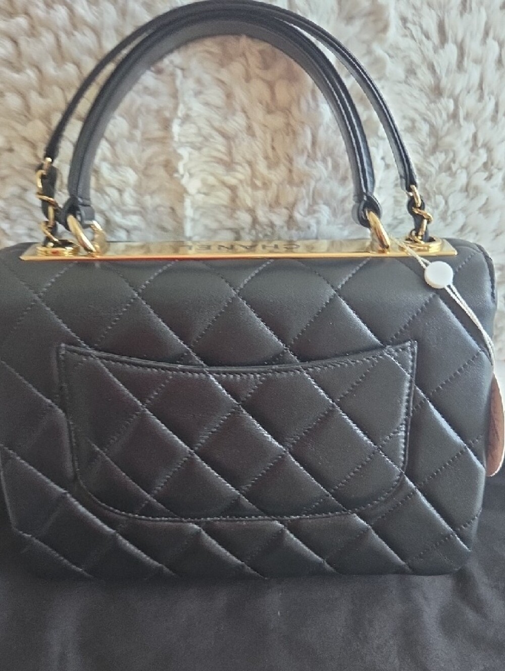CHANEL Black Lambskin Trendy CC - Picture 7 of 17